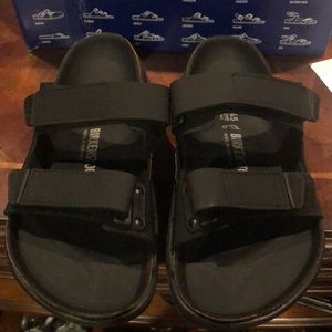 Birkenstock Altacama Men’s Black medium men’s new